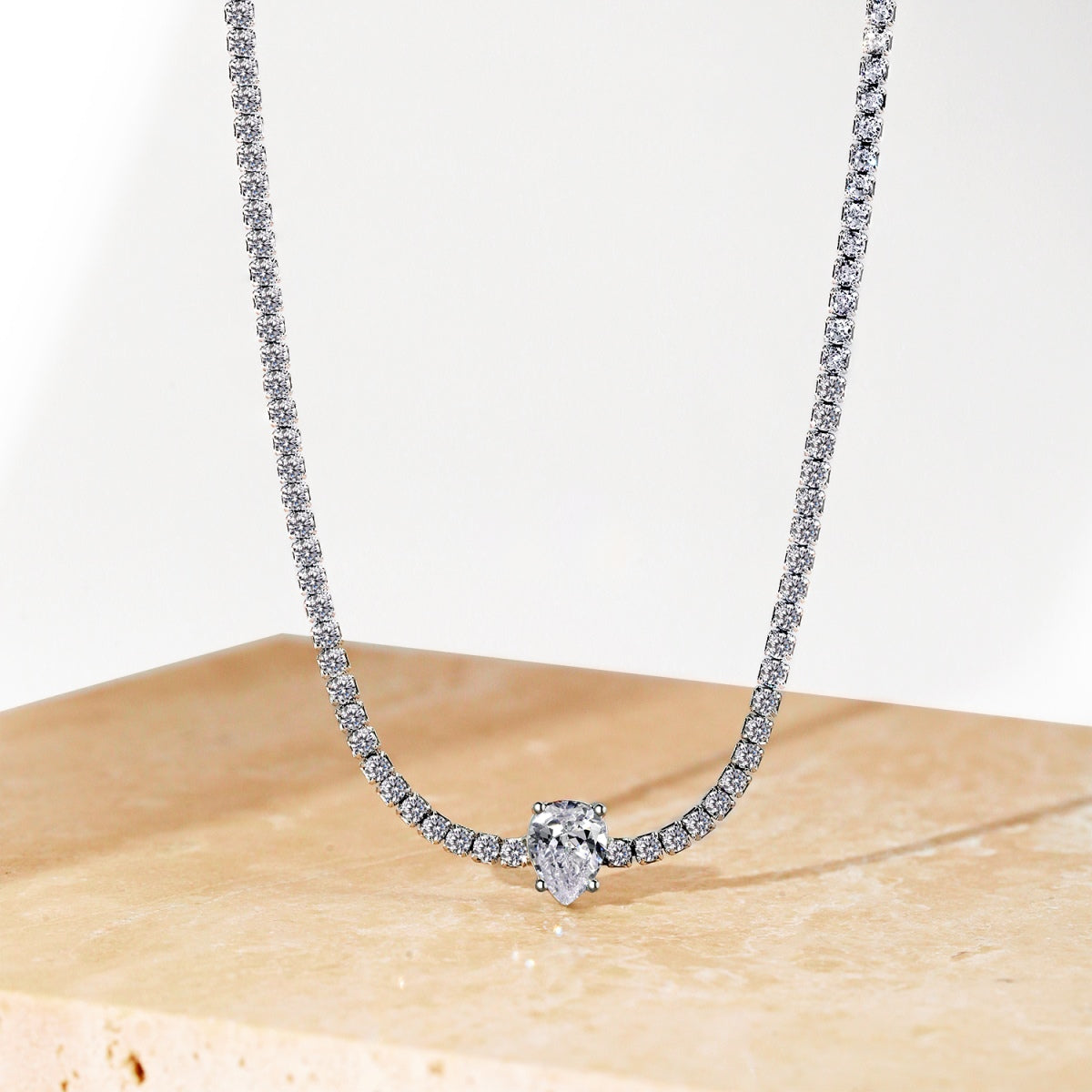 [Rose Tomorrow]1.0 carat Unique Pear Cut Tennis Necklace