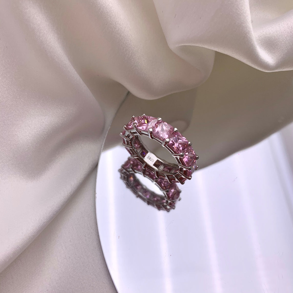 [Rose Tomorrow]Elegant Princess Cut Tennis Ring