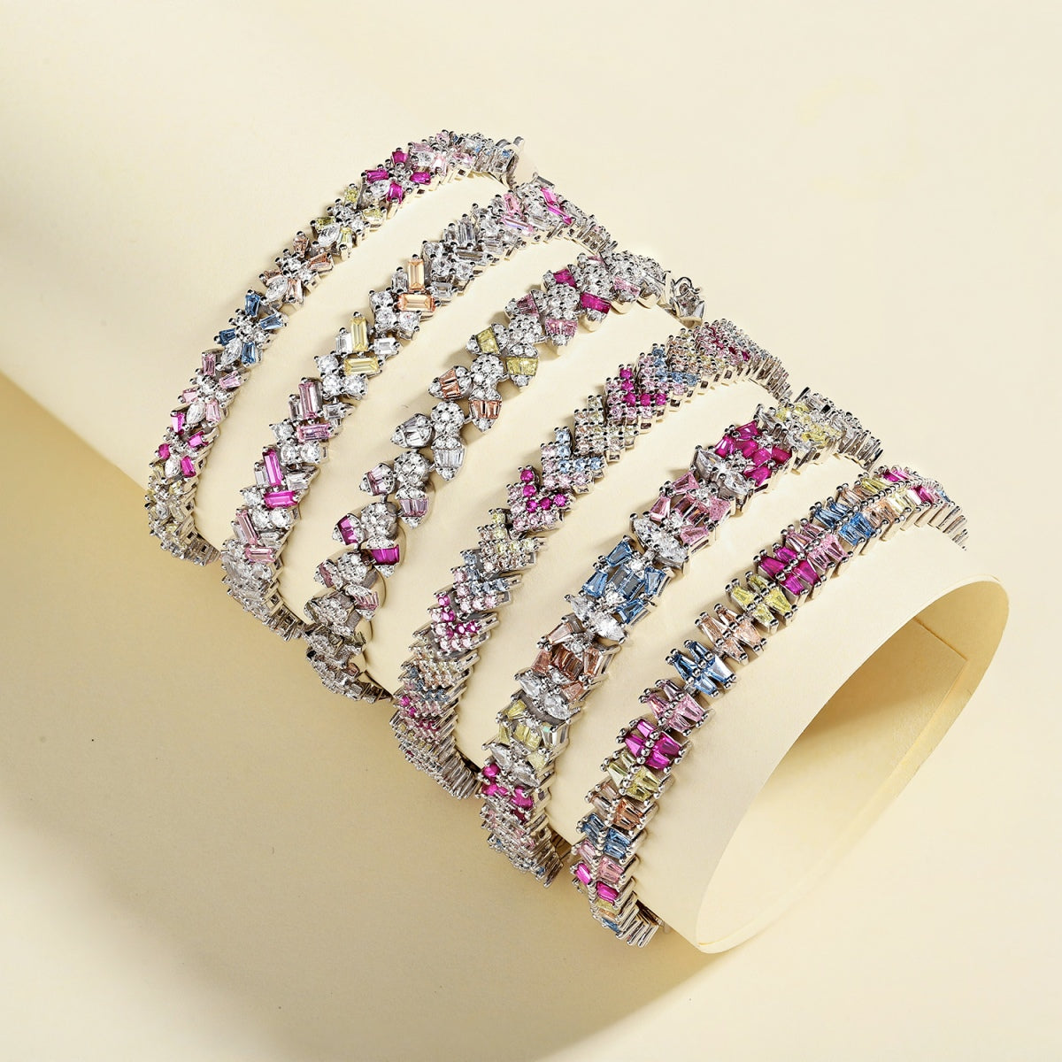 [Rose Tomorrow]Dazzling Unique Multi Shape Daily Bracelet