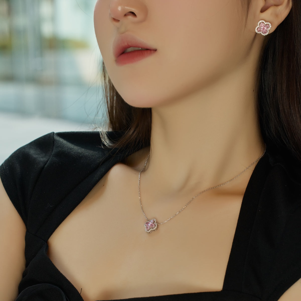 [Rose Tomorrow]Spliced Lucky Four-Leaf Clover Versatile Necklace