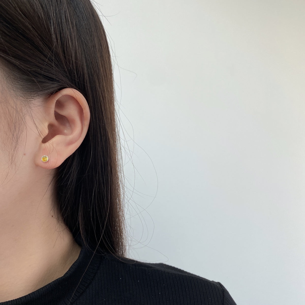 [Rose Tomorrow]Sparkling Colorful Round Shape Earrings