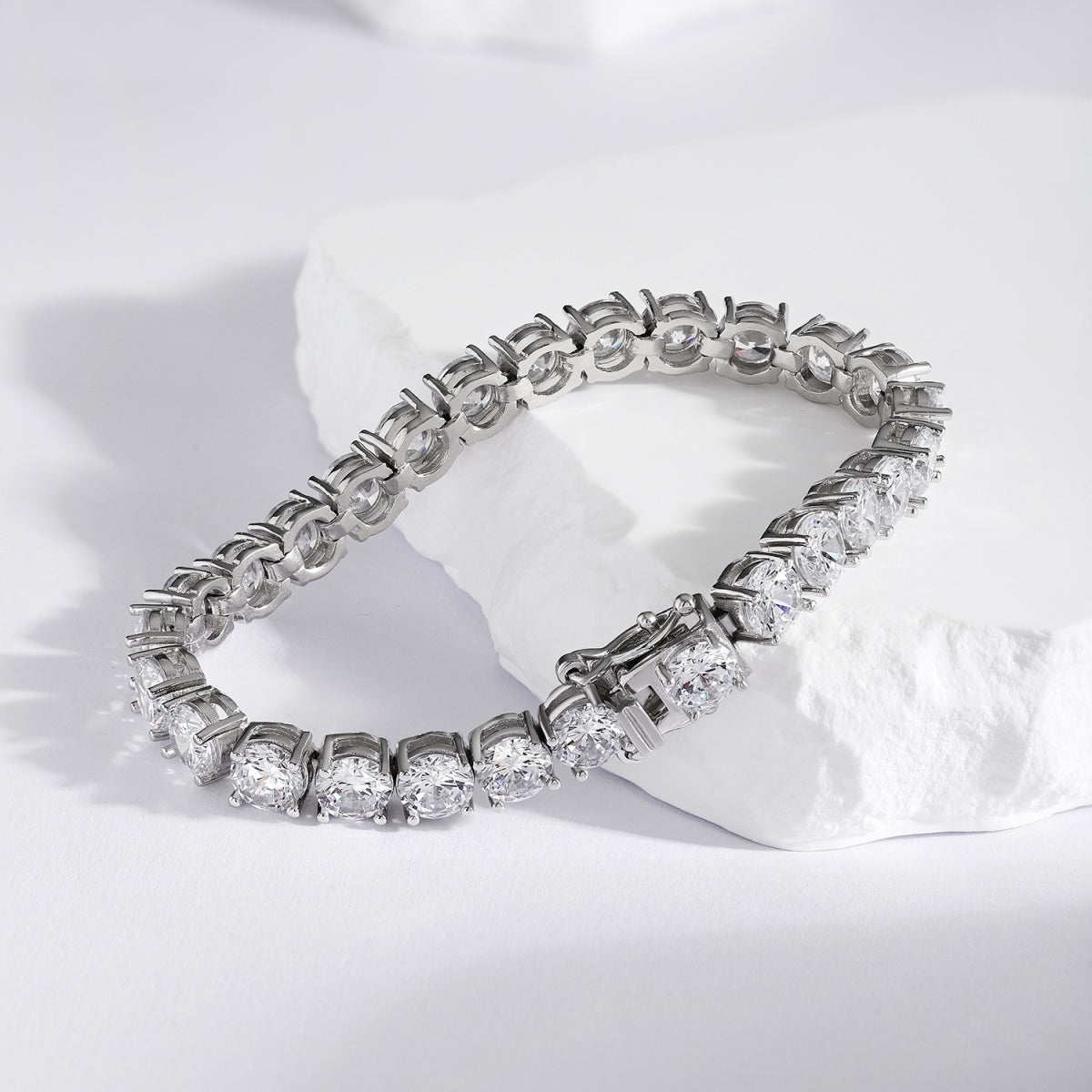 [Rose Tomorrow]0.75 Carat Dazzling Round Cut Wedding Bracelet