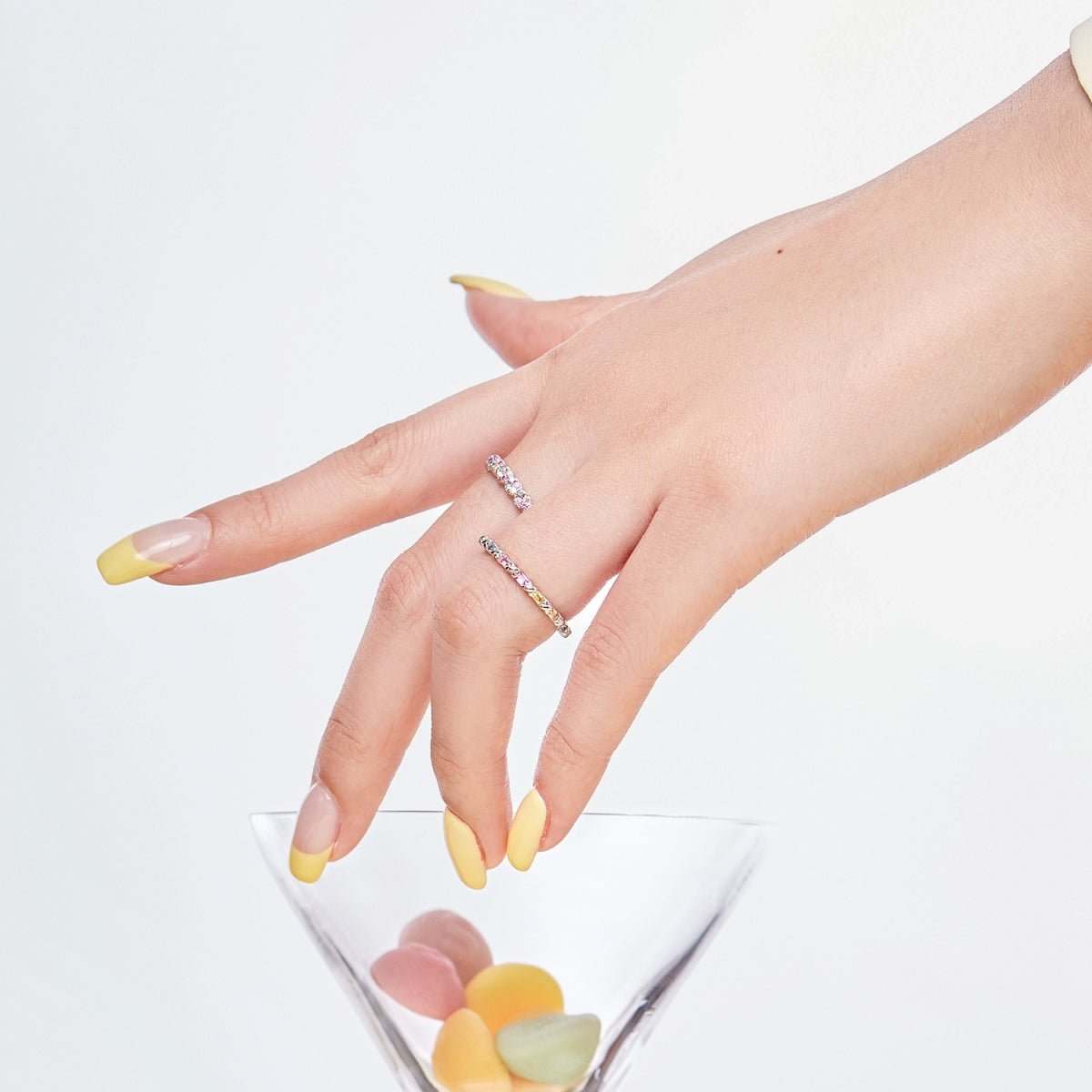 [Rose Tomorrow]Charming Colorful Round Cut Daily Ring