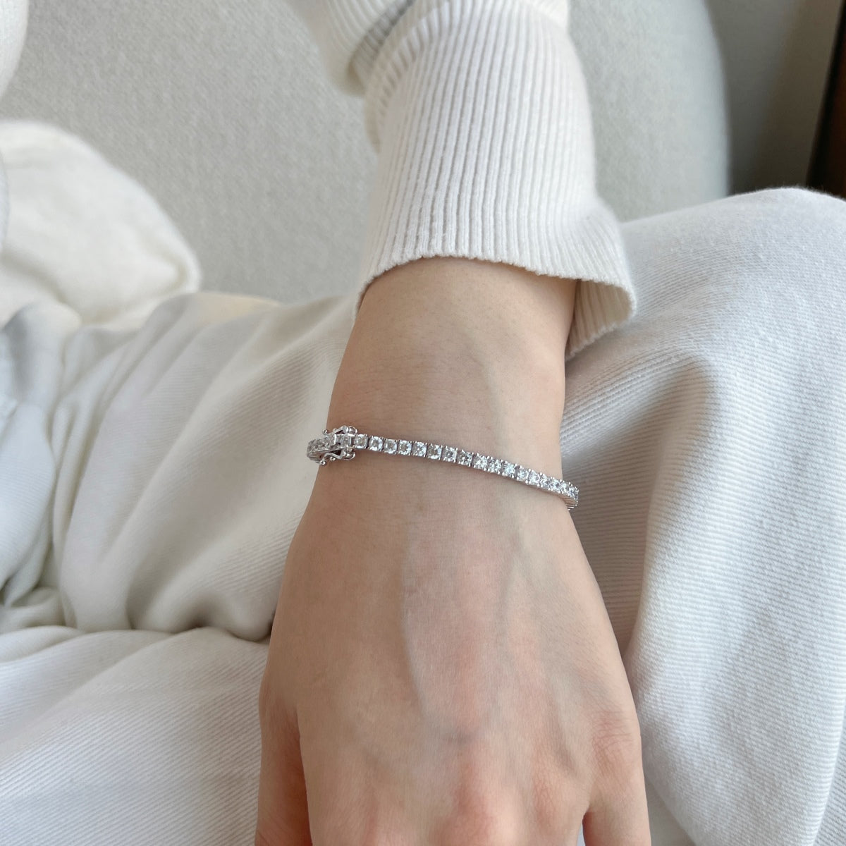 [Rose Tomorrow]Dainty Charming Round Cut Tennis Bracelet