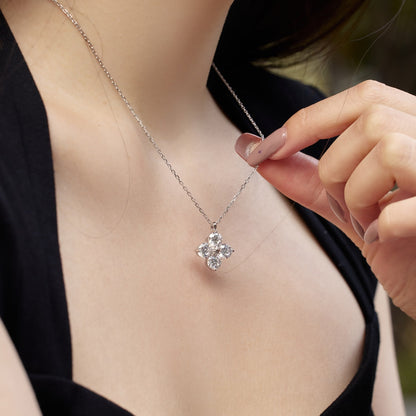 [Rose Tomorrow]Four-Leaf Clover And Eight-Pointed Star Necklace