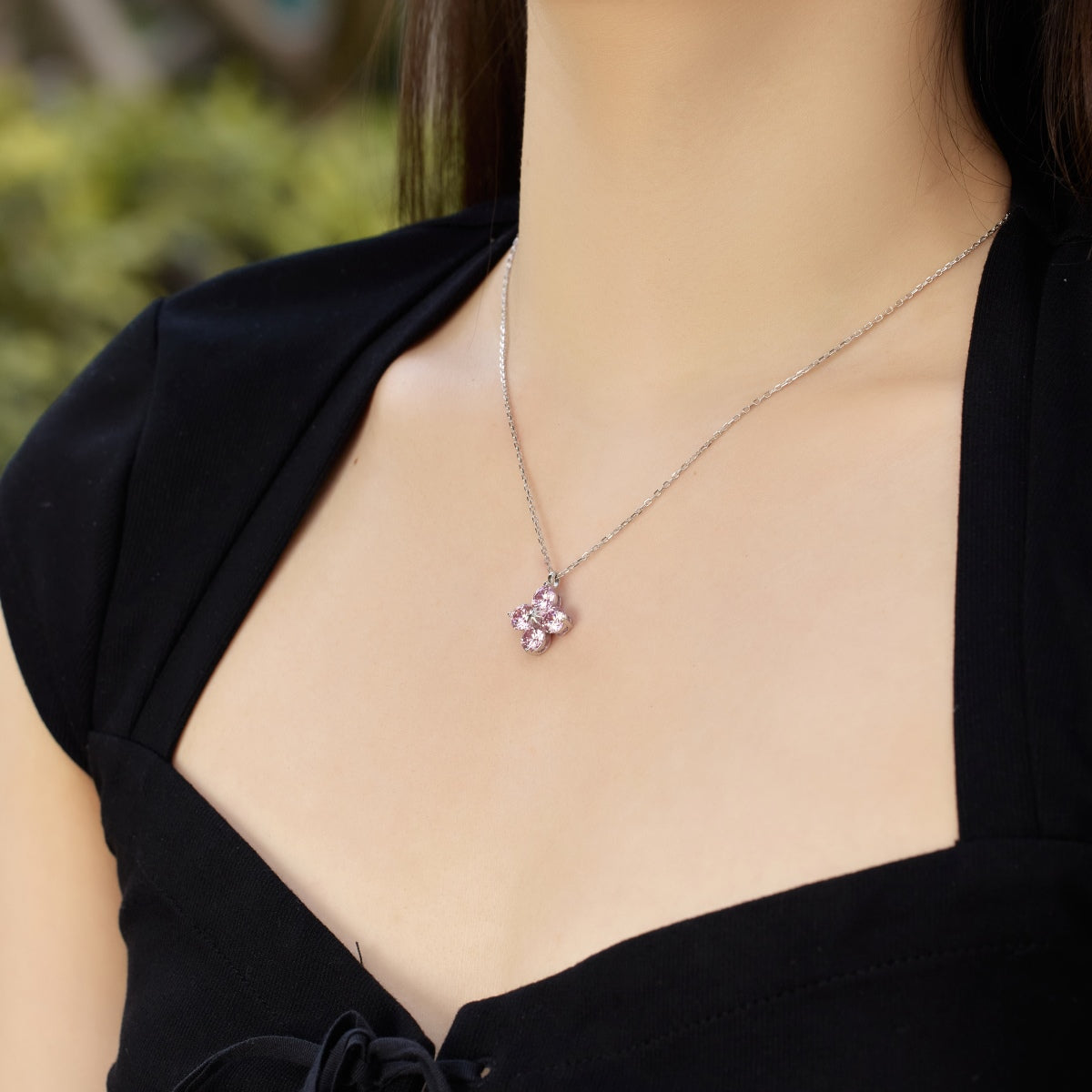 [Rose Tomorrow]Four-Leaf Clover And Eight-Pointed Star Necklace