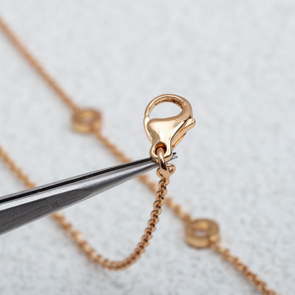 [Rose Tomorrow]PARENTESI NECKLACE PINK GOLD DIAMOND