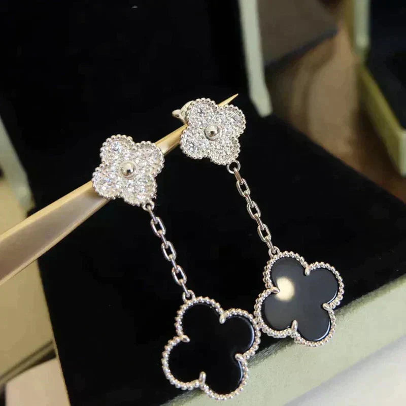 [Rose Tomorrow]CLOVER 2 MOTIFS  DIAMOND ONYX EARRINGS SILVER