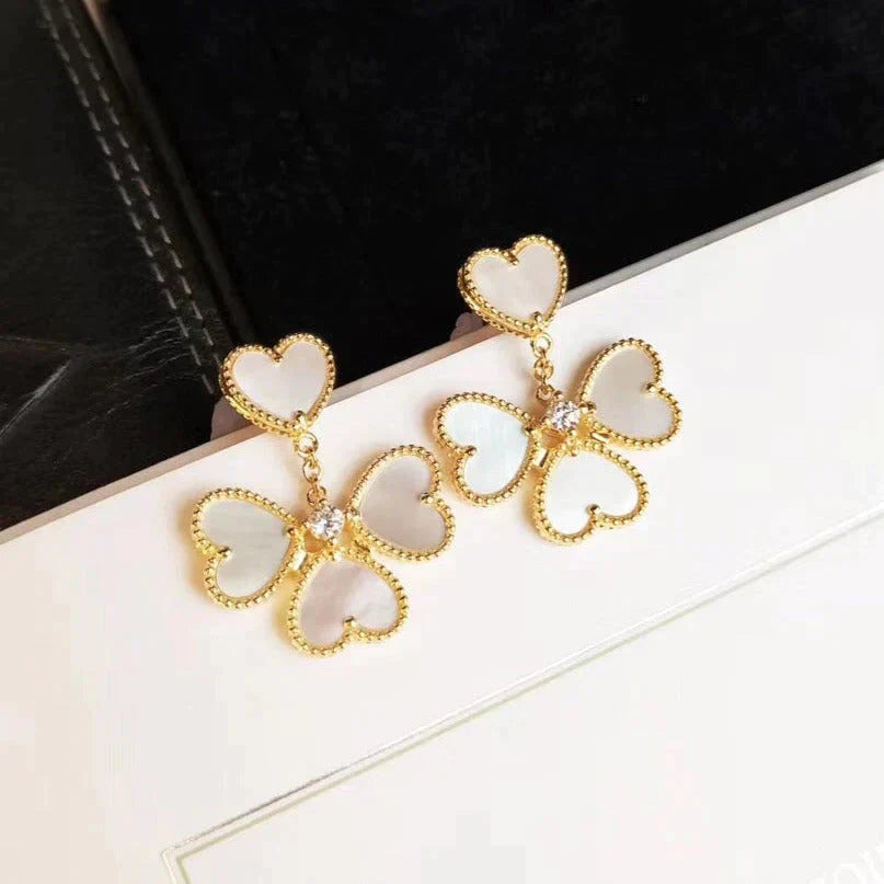 [Rose Tomorrow]CLOVER SWEET WHITE MOP EARRINGS