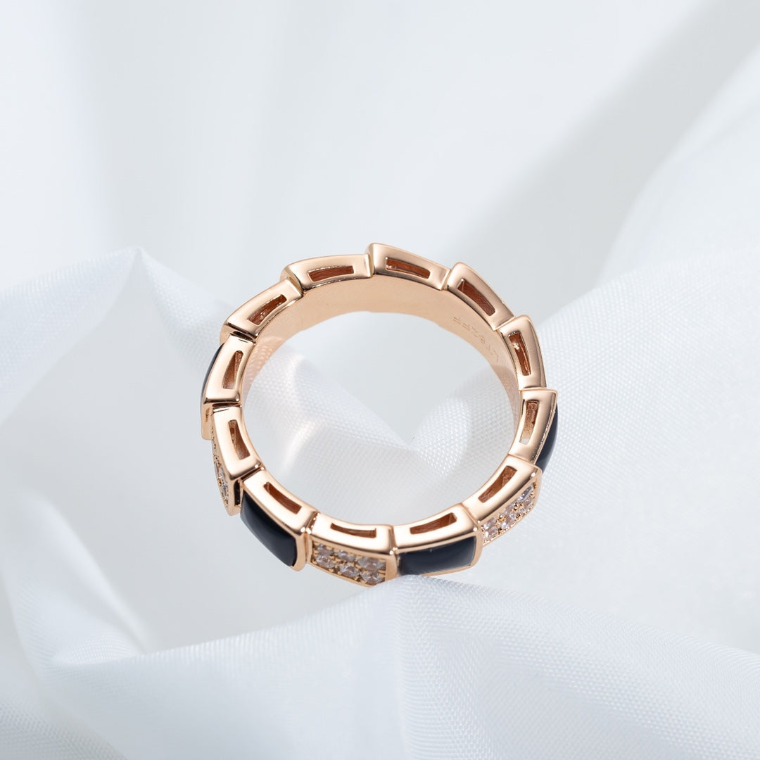 [Rose Tomorrow]SERPENTI RING PINK GOLD BLACK MOP DIAMOND PAVED 4MM