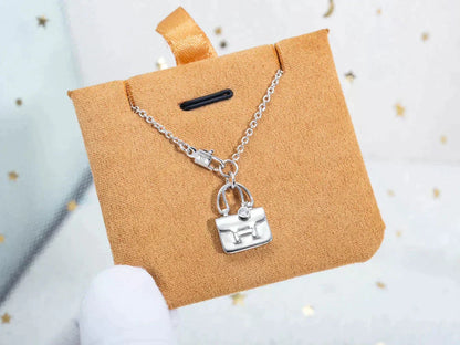 [Rose Tomorrow]AMULETTE PEDANT SILVER NECKLACE