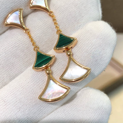 [Rose Tomorrow]DREAM EARRINGS 3 MOTIFS MALACHITE MOP PINK GOLD