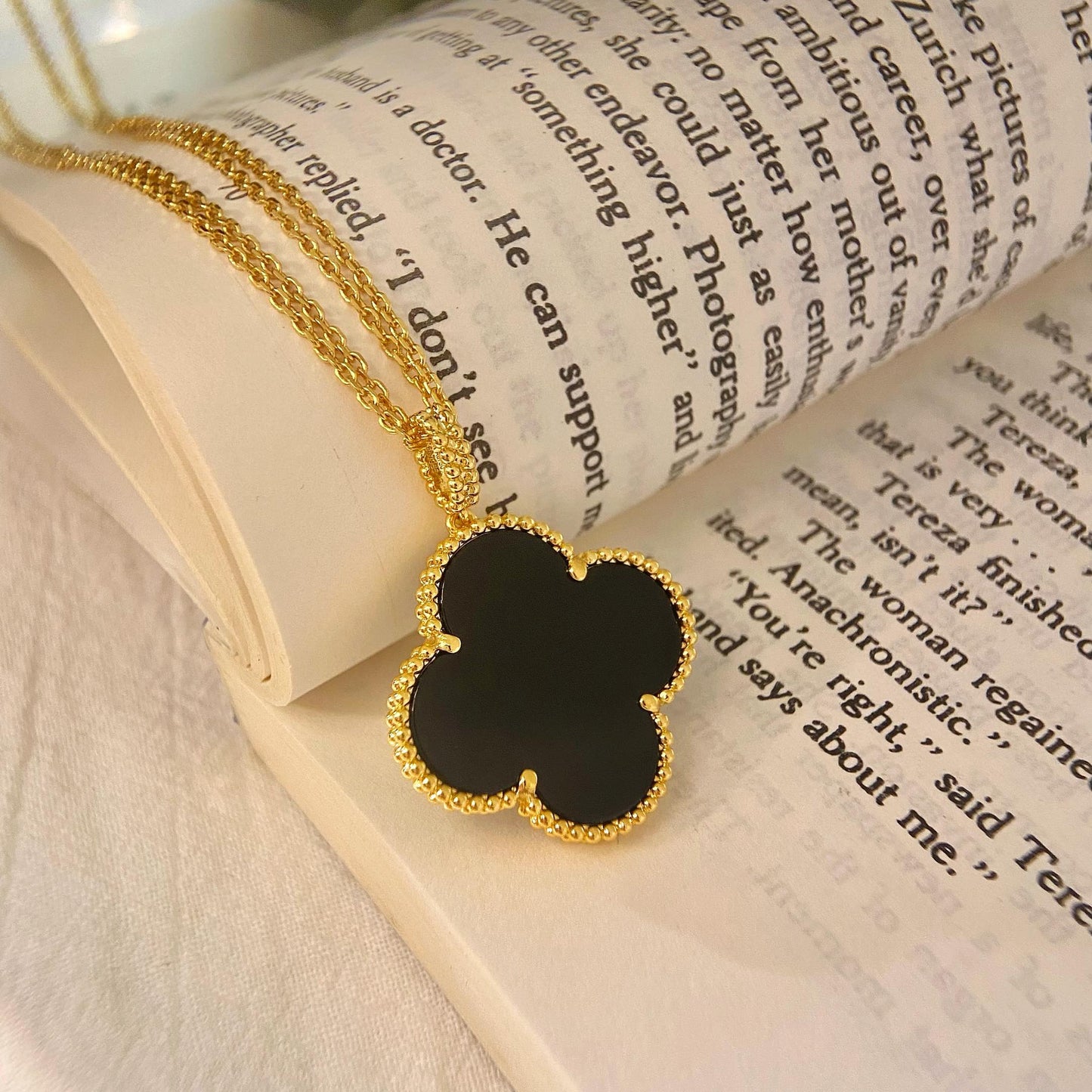 [Rose Tomorrow]CLOVER 25MM NECKLACE GOLD ONYX