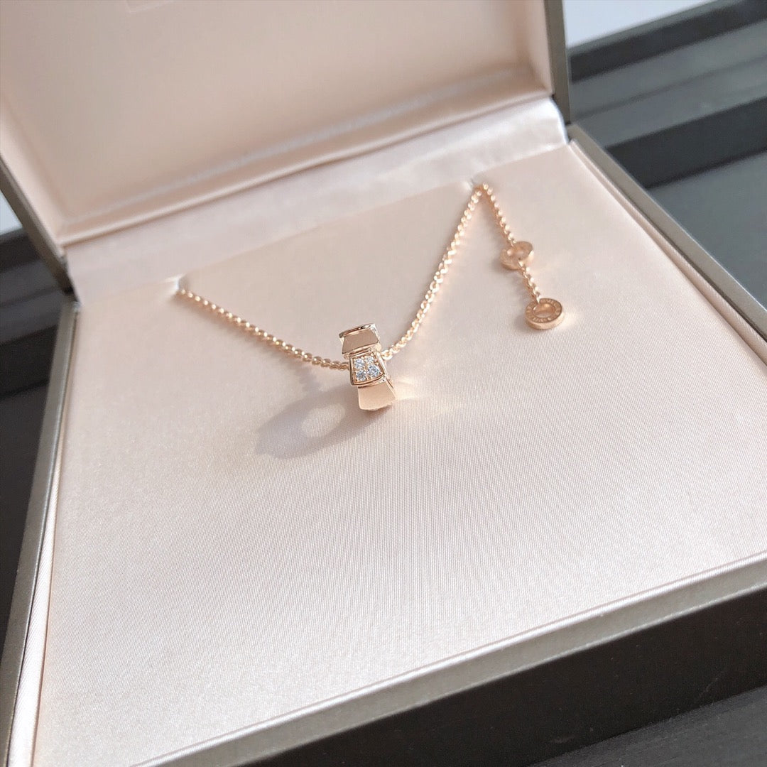 [Rose Tomorrow]SERPENTI PEDANT DIAMOND PINK GOLD NECKLACE