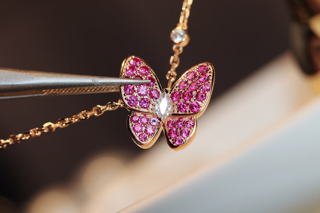 [Rose Tomorrow]BUTTERFLY RED DIAMOND ROSE GOLD NECKLACE