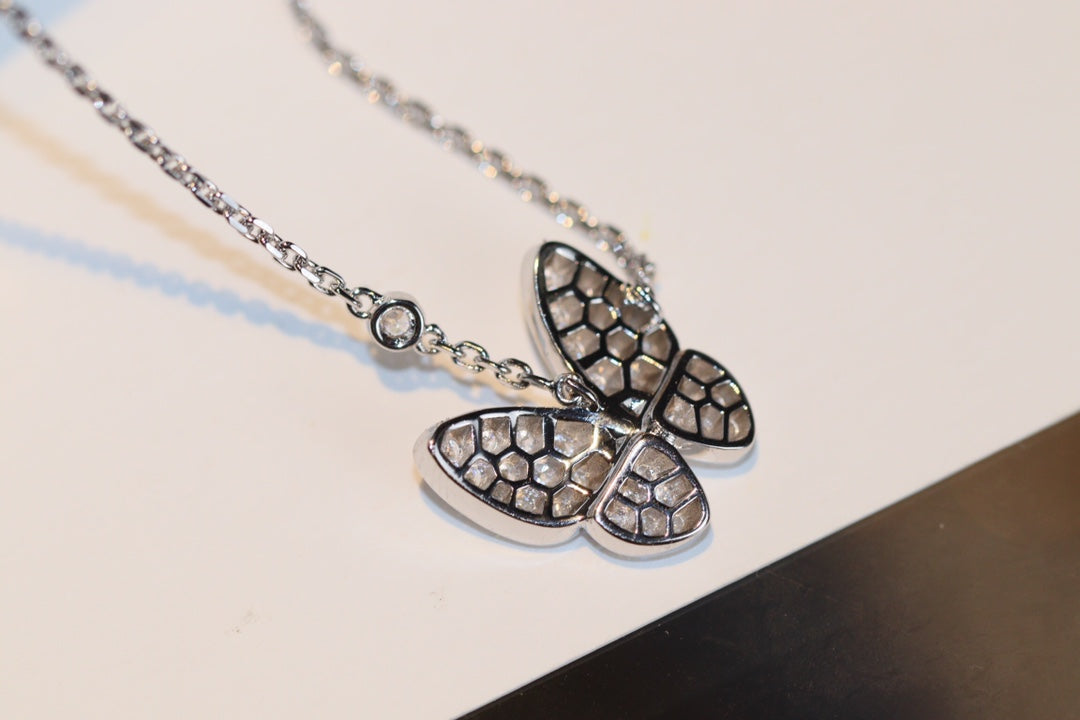 [Rose Tomorrow]BUTTERFLY DIAMOND NECKLACE