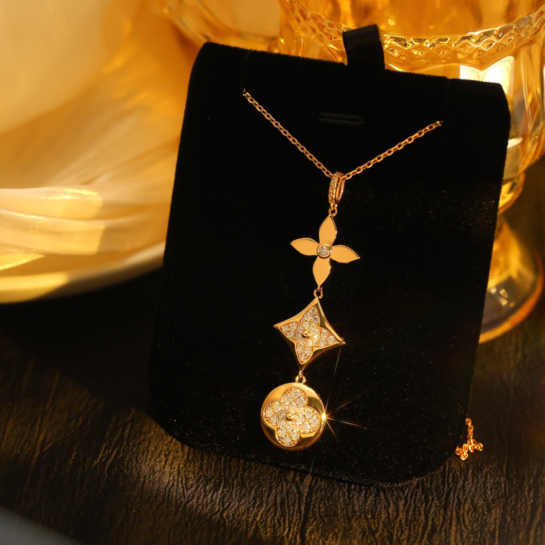 [Rose Tomorrow]STAR AND SUN DIAMOND PINK GOLD NECKLACE