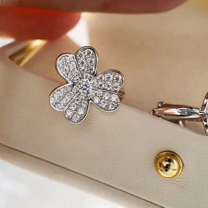 [Rose Tomorrow]CLOVER COMOS DIAMOND EARRINGS SILVER