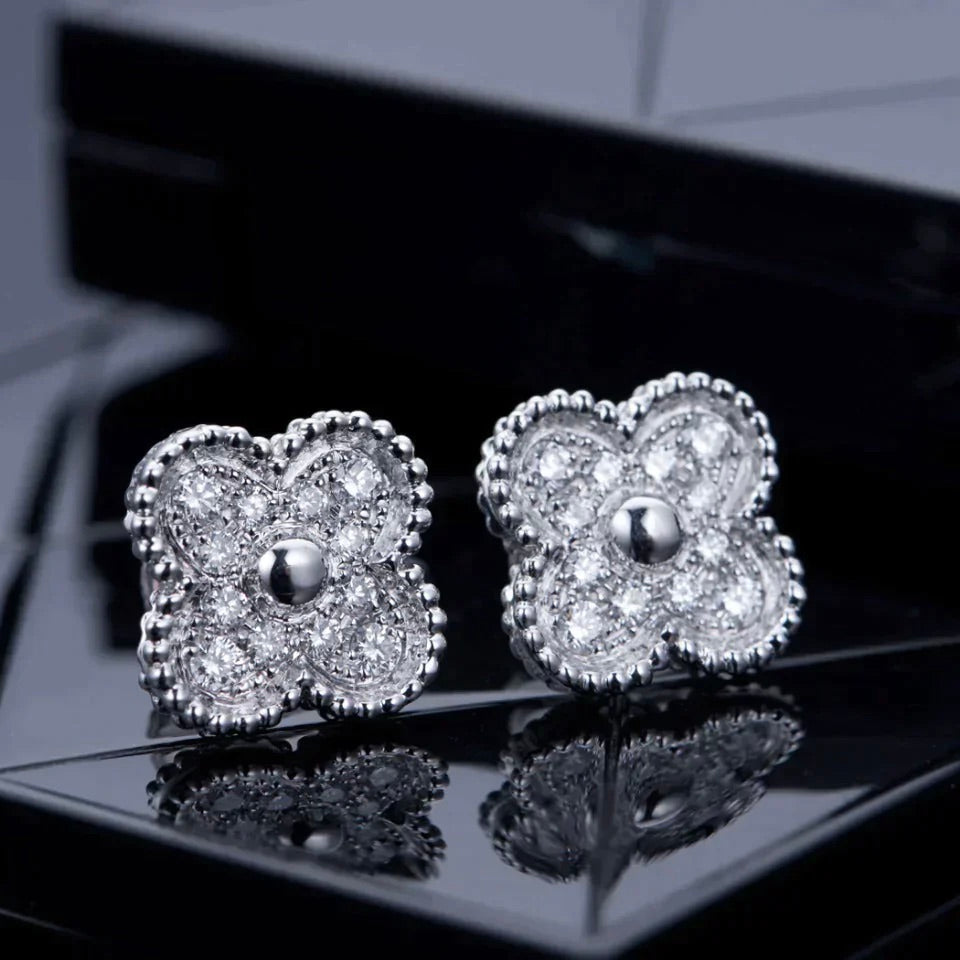 [Rose Tomorrow]CLOVER 1 MOTIFS DIAMOND STUD EARRINGS SILVER