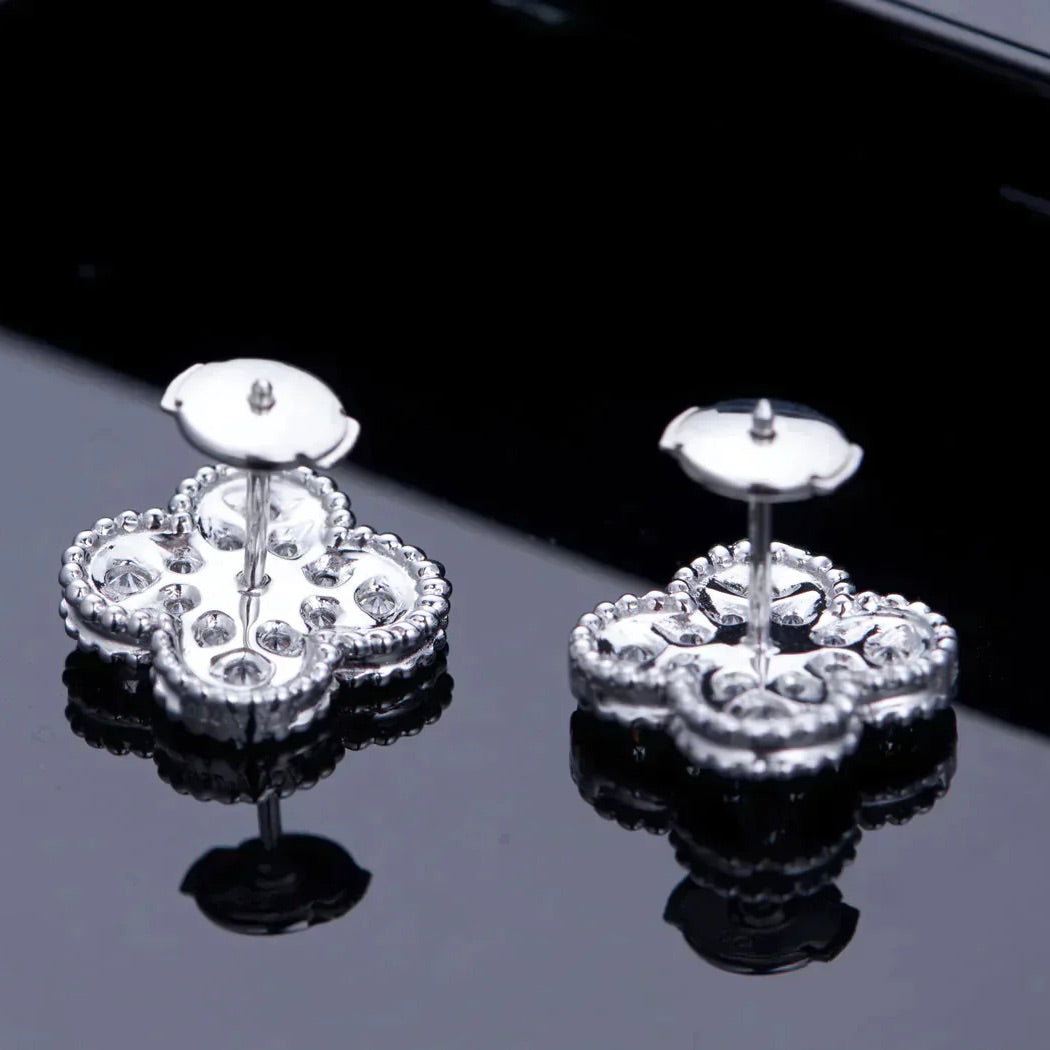 [Rose Tomorrow]CLOVER 1 MOTIFS DIAMOND STUD EARRINGS SILVER