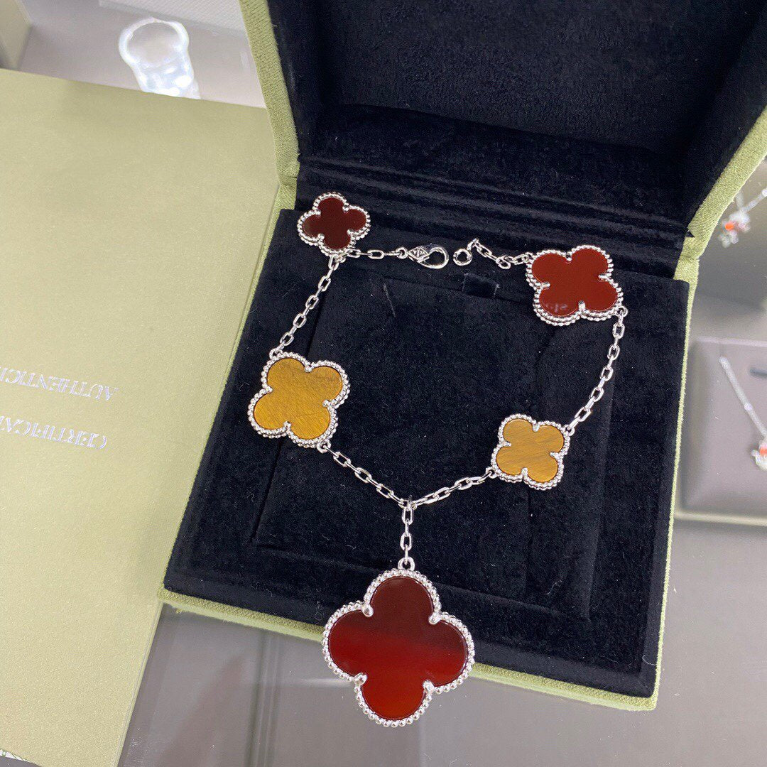 [Rose Tomorrow]CLOVER 5 MOTIFS SIVLER CARNELIAN TIGER EYE BRACELET