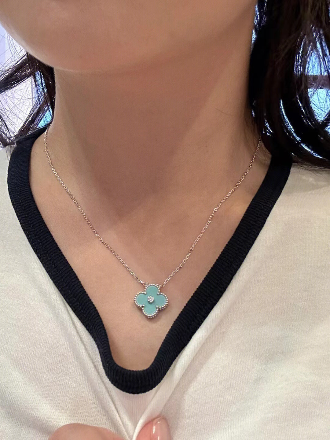 [Rose Tomorrow]CLOVER 1 DIAMOND LIGHT BLUE SILVER NECKLACE