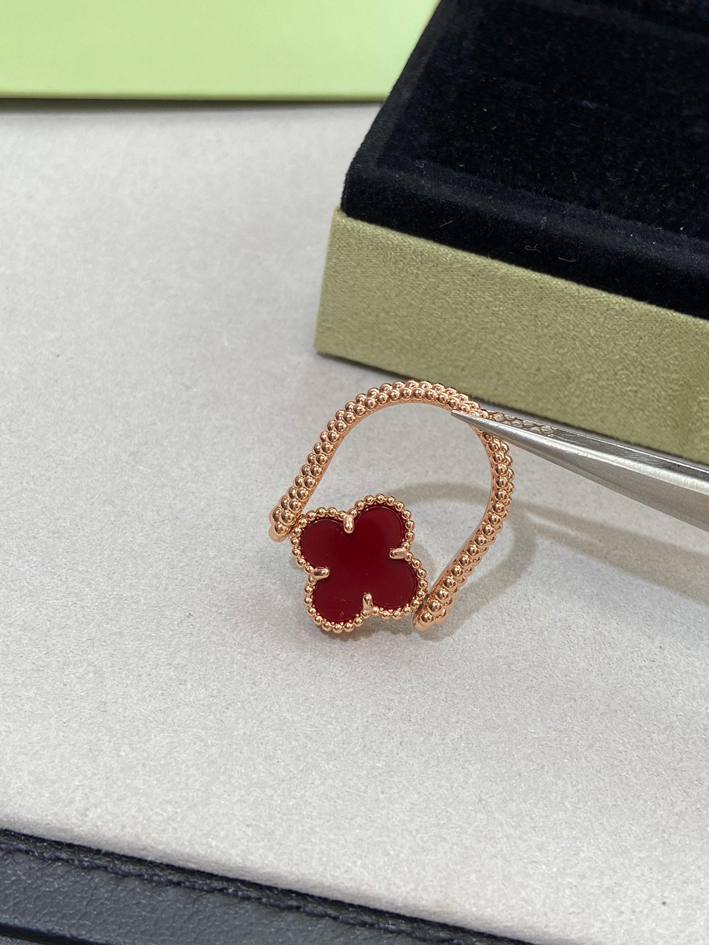 [Rose Tomorrow]CLOVER RIVERSIBLE ROSE GOLD RING