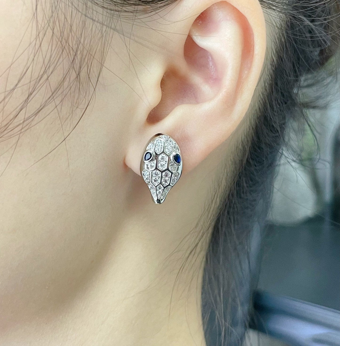 [Rose Tomorrow]SERPENT DIAMOND STUD EARRINGS