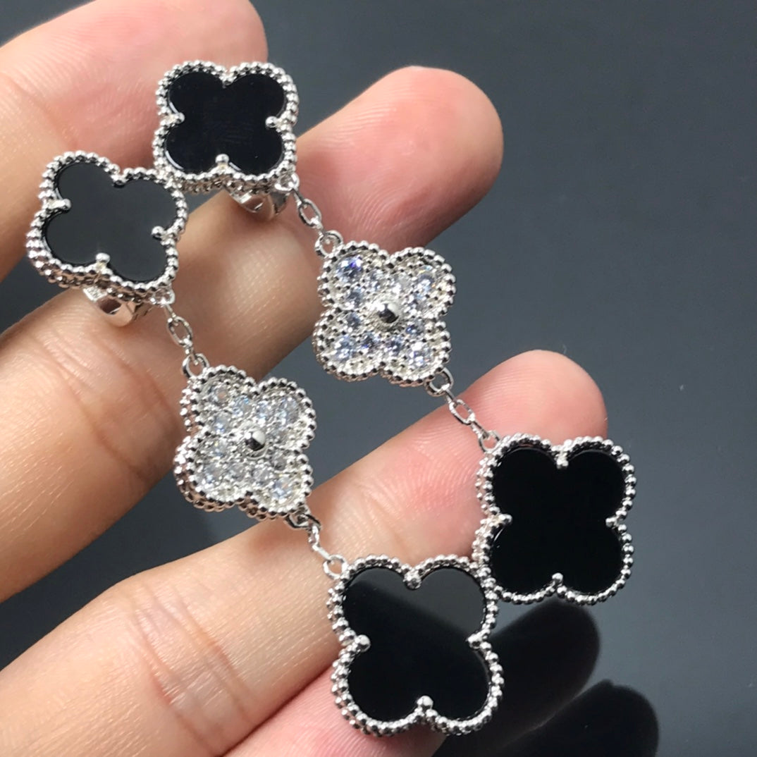 [Rose Tomorrow]CLOVER 3 MOTIF DIAMOND ONYX SILVER EARRINGS