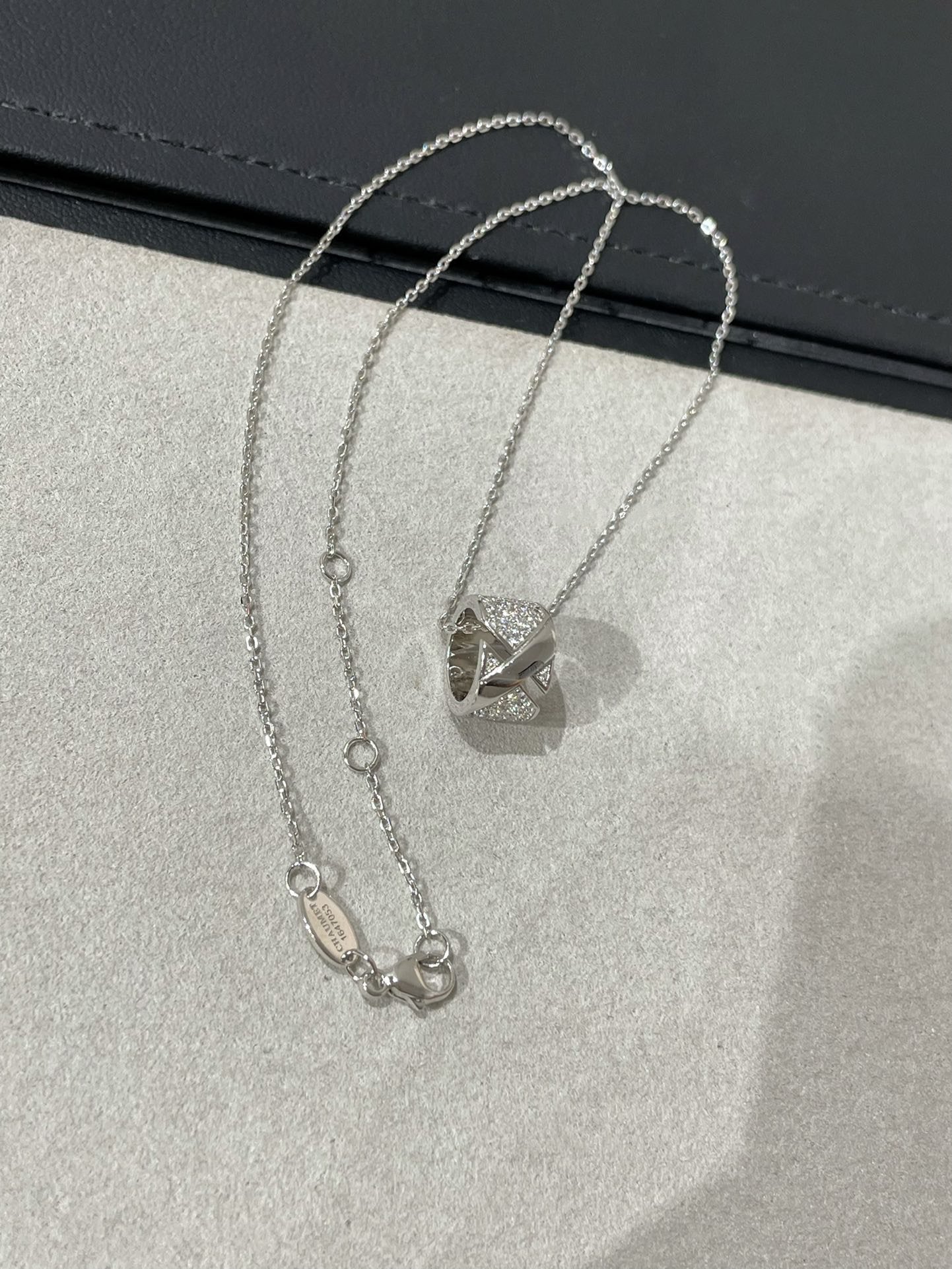 [Rose Tomorrow]LIENS EVIDENCE DIAMOND PAVED NECKLACE