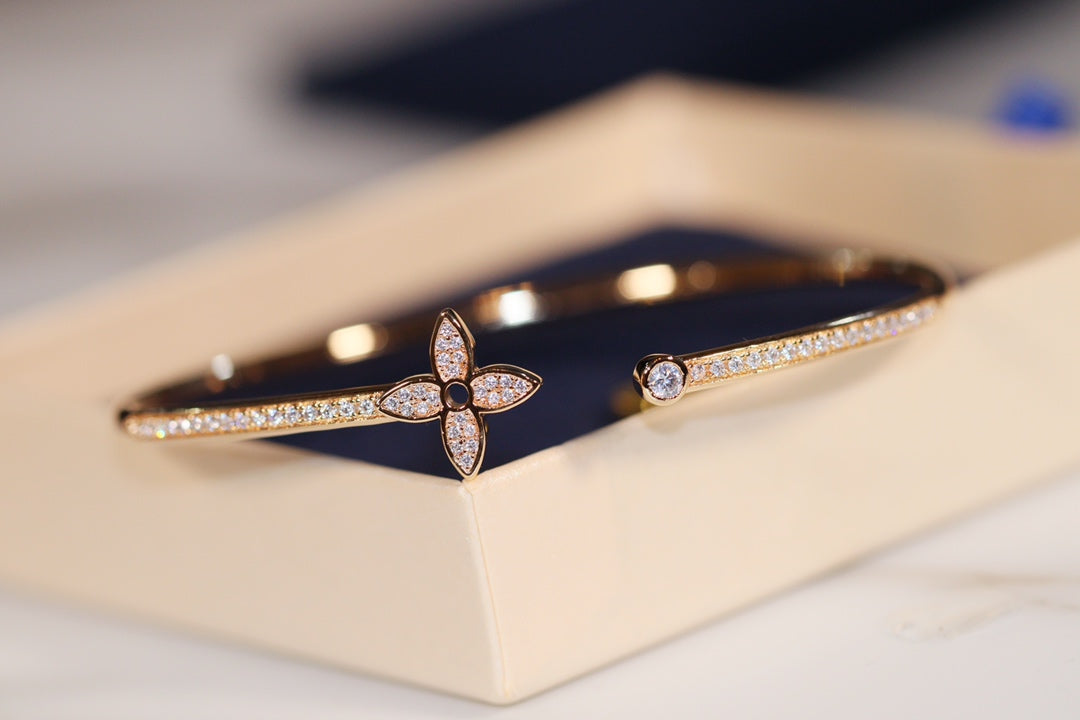 [Rose Tomorrow] IDYLLE GOLD OPEN BRACELET DIAMOND PAVED