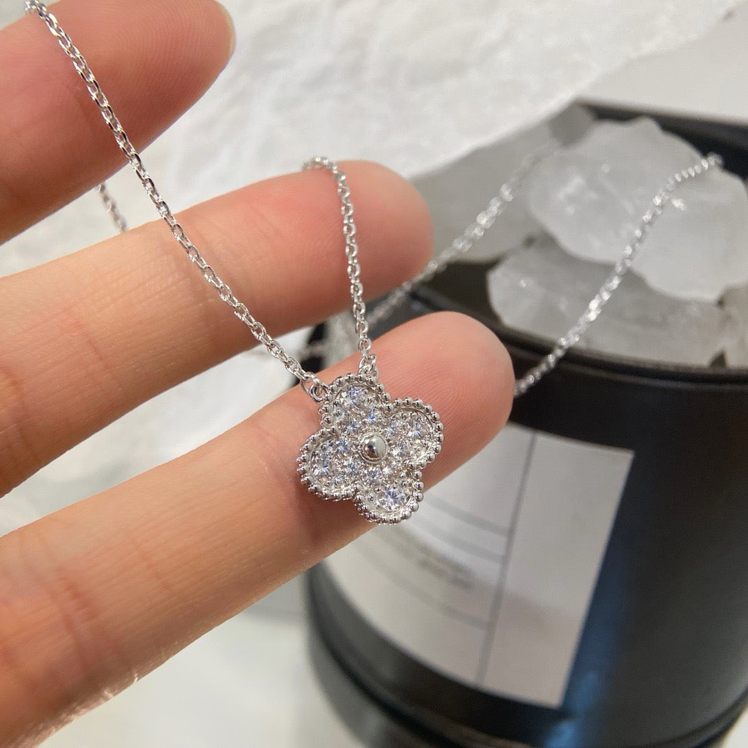 [Rose Tomorrow]CLOVER 15MM DIAMOND SINGLE FLOWER NECKLACE