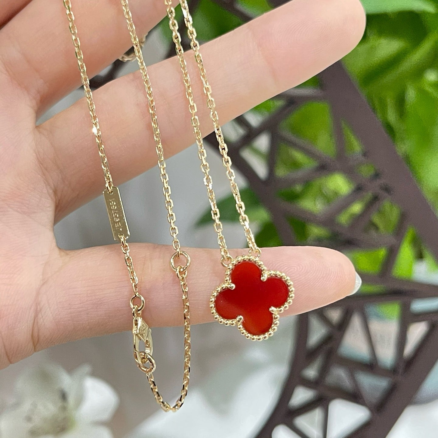 [Rose Tomorrow]CLOVER 15MM CARNELIAN SINGLE FLOWER NECKLACE