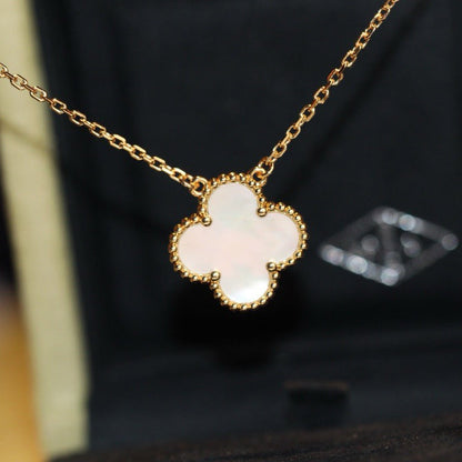 [Rose Tomorrow]CLOVER  15MM WHITE MOTHER-OF-PEARL NECKLACE