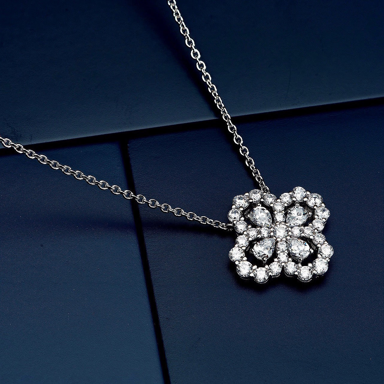 [Rose Tomorrow]LOOP NECKLACE FULL MOTIF DIAMOND COMBINATION