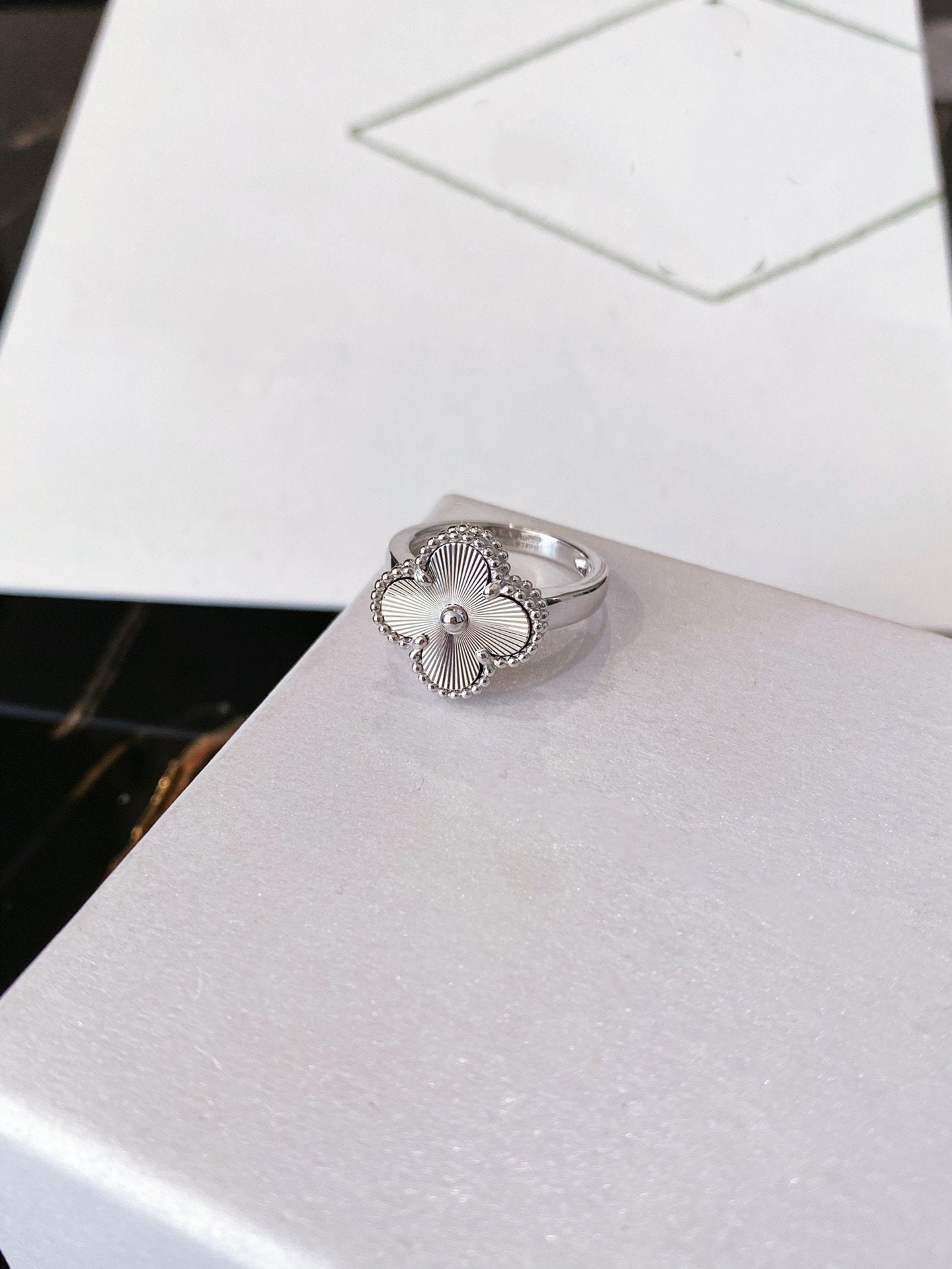 [Rose Tomorrow]CLOVER SILVER RING