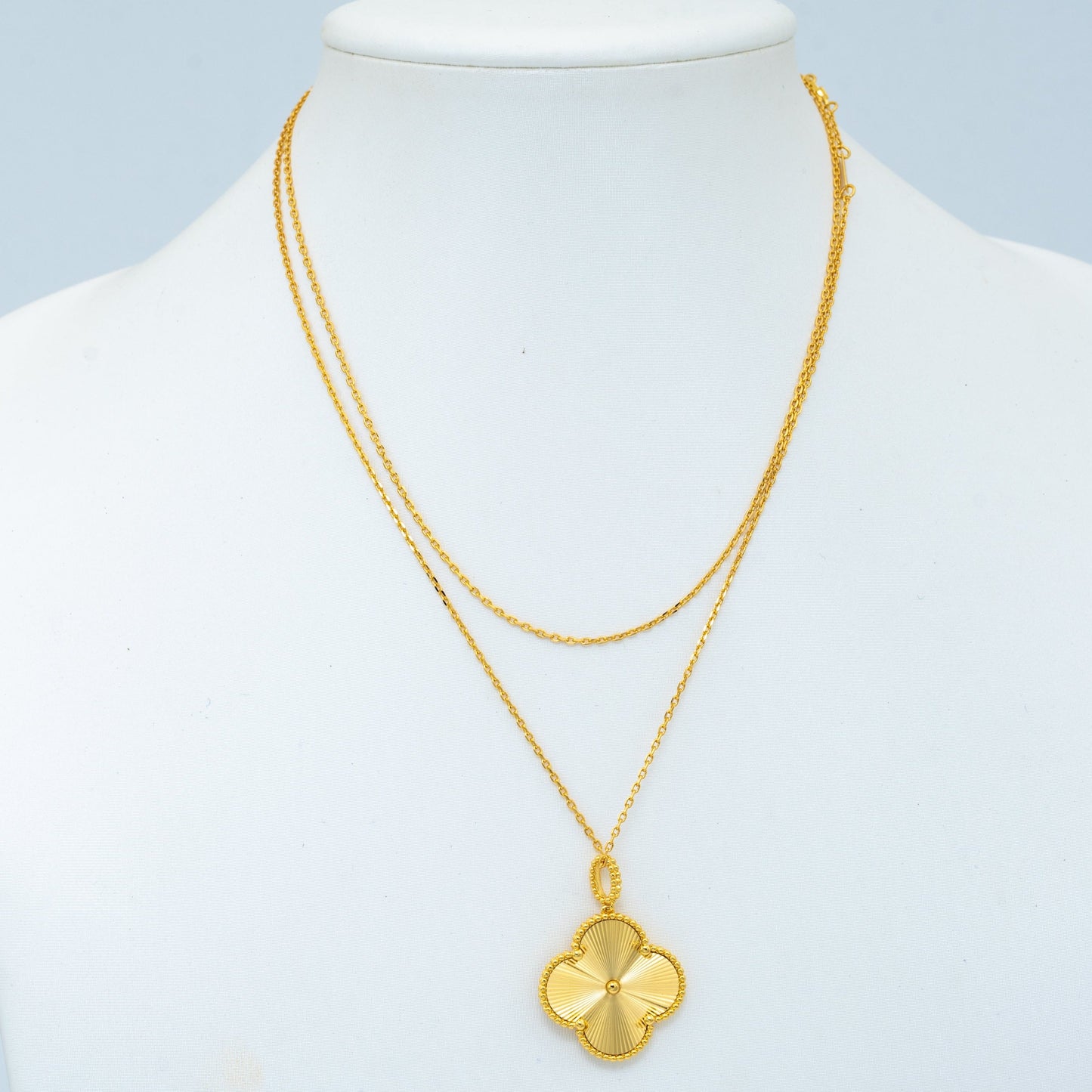 [Rose Tomorrow]CLOVER 25MM PEDANT NECKLACE GOLD