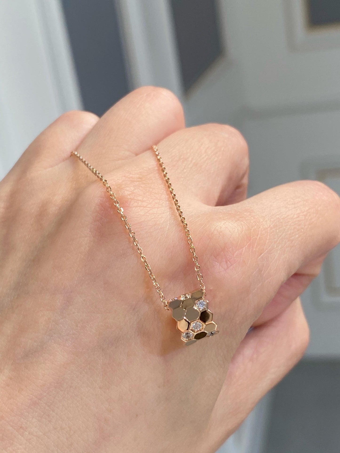 [Rose Tomorrow]BEE LOVE DIAMOND NECKLACE