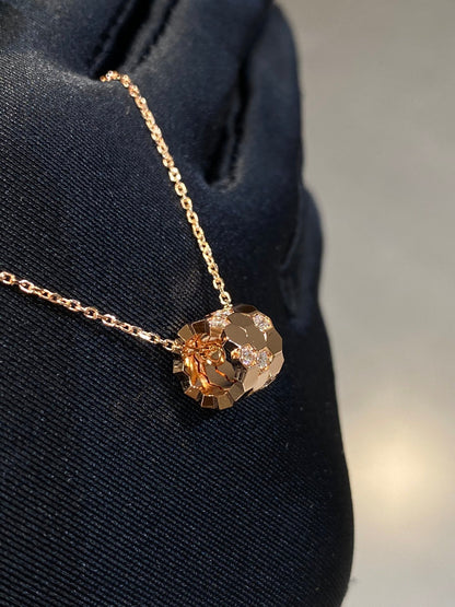 [Rose Tomorrow]BEE LOVE DIAMOND NECKLACE