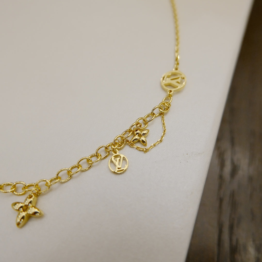 [Rose Tomorrow]BLOOMING SUPPLE NECKLACE BRASS