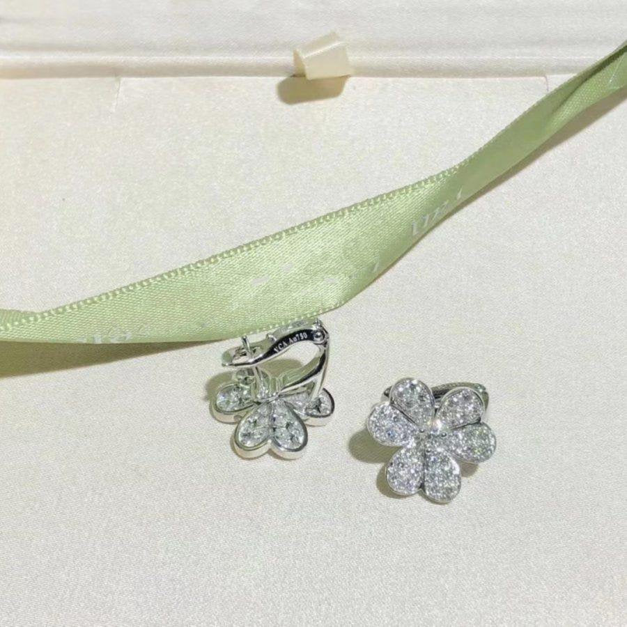 [Rose Tomorrow]FRIVOLE SILVER FLOWER DIAMOND EARRINGS