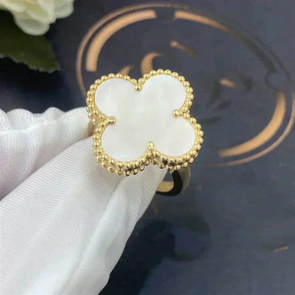 [Rose Tomorrow]CLOVER WHITE MOP RING