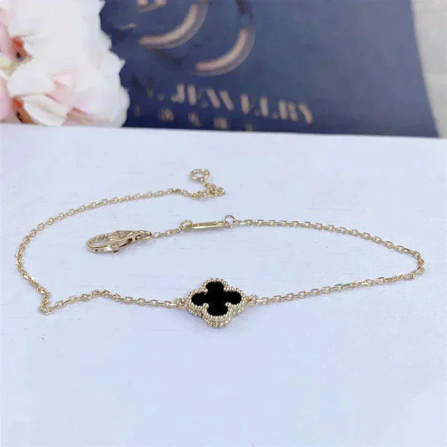 [Rose Tomorrow]CLOVER ONYX SINGLE FLOWER BRACELET