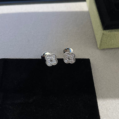 [Rose Tomorrow]CLOVER MINI DIAMOND STUD EARRINGS